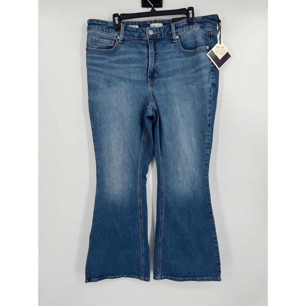 Ava & Viv High Rise Flare Jeans Medium Wash Stretch Denim Plus Women Size 17 NWT - Picture 2 of 8